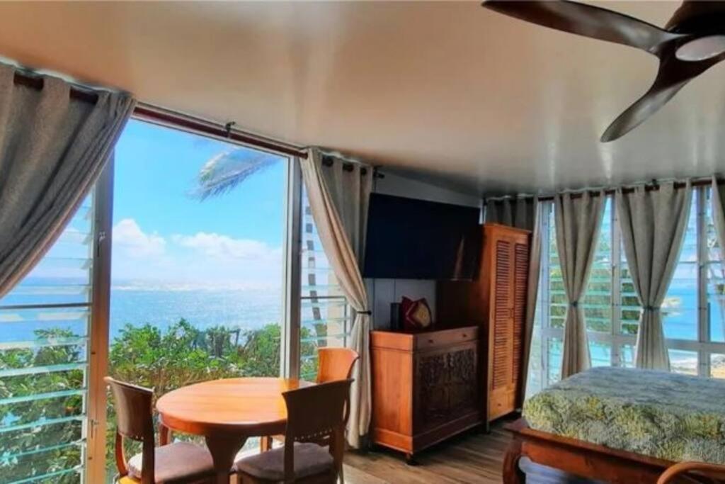 Breezy Beachfront Bali-Style Haven 180 Degree Oceanview Hau'ula المظهر الخارجي الصورة