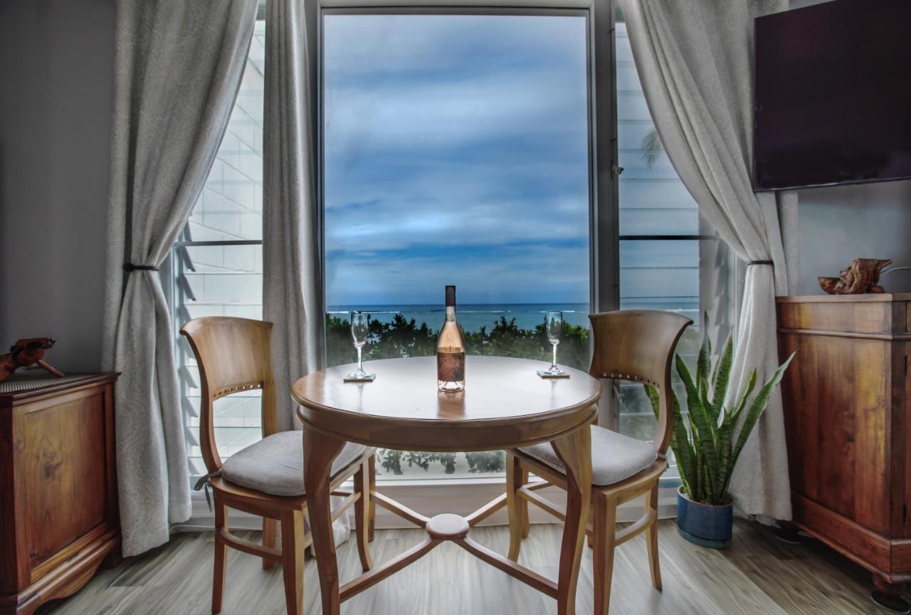 Breezy Beachfront Bali-Style Haven 180 Degree Oceanview Hau'ula المظهر الخارجي الصورة